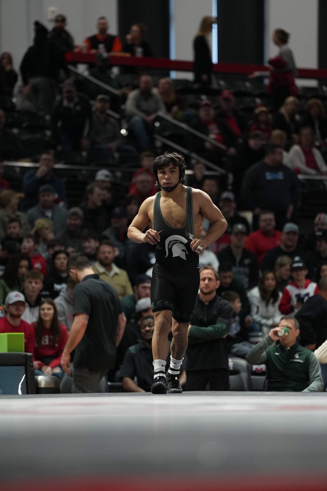 Peyton Omania competing for Michigan State
